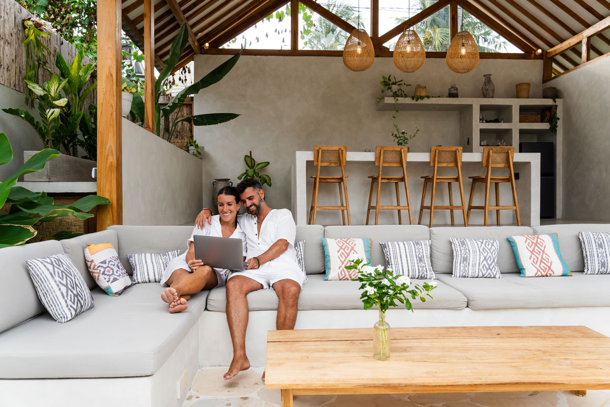 ROI Secrets: How to Market Your Villa for Maximum Returns